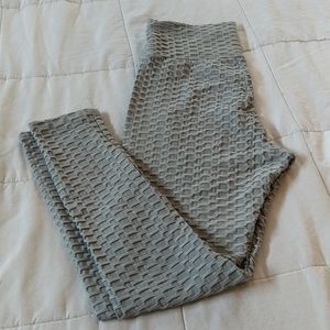 Booty lifting- Tiktok leggings XL (10-12)
